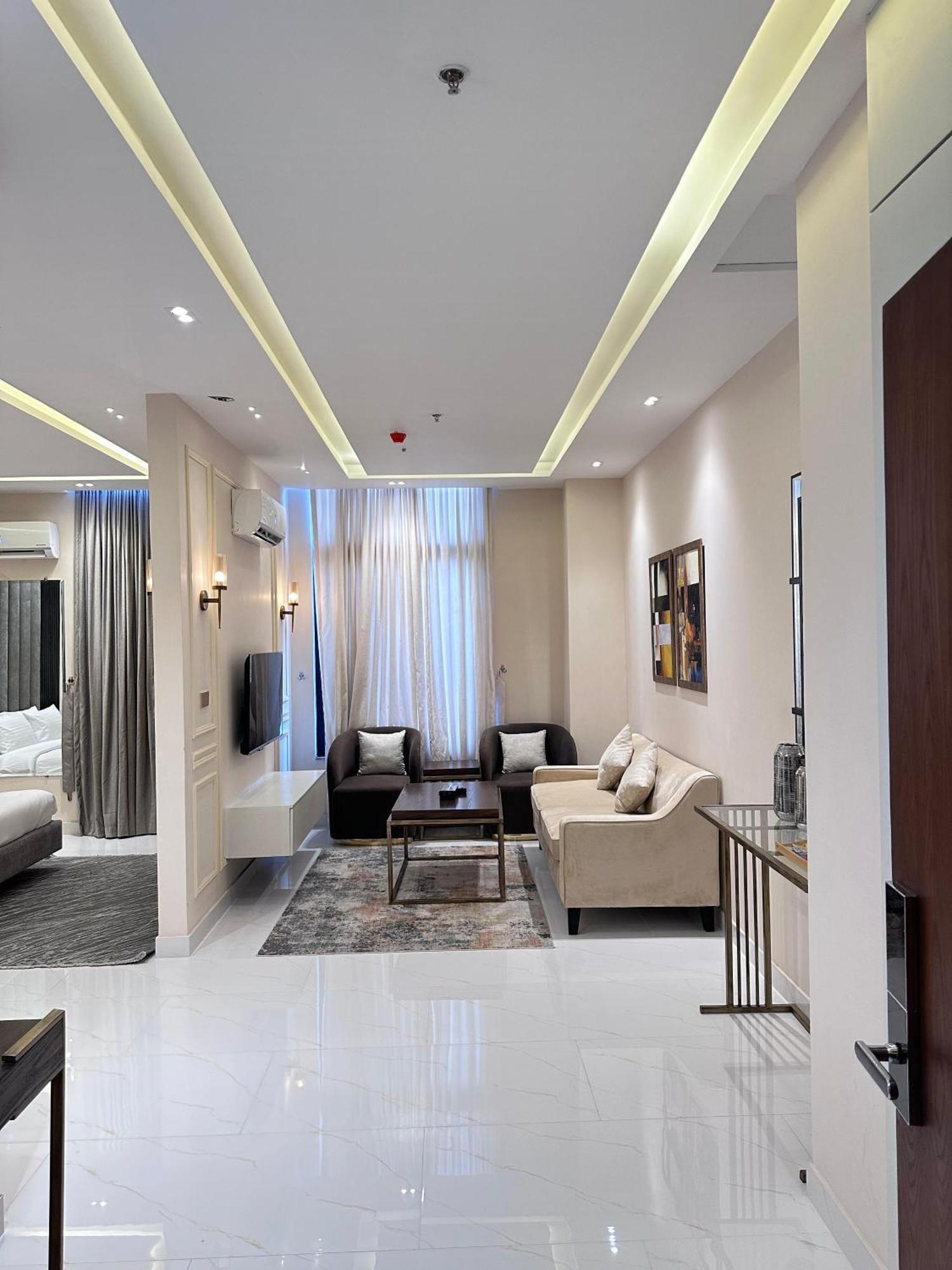 Pavilion Suites - Premium Aparthotel In Bahria Town Равалпинди Экстерьер фото