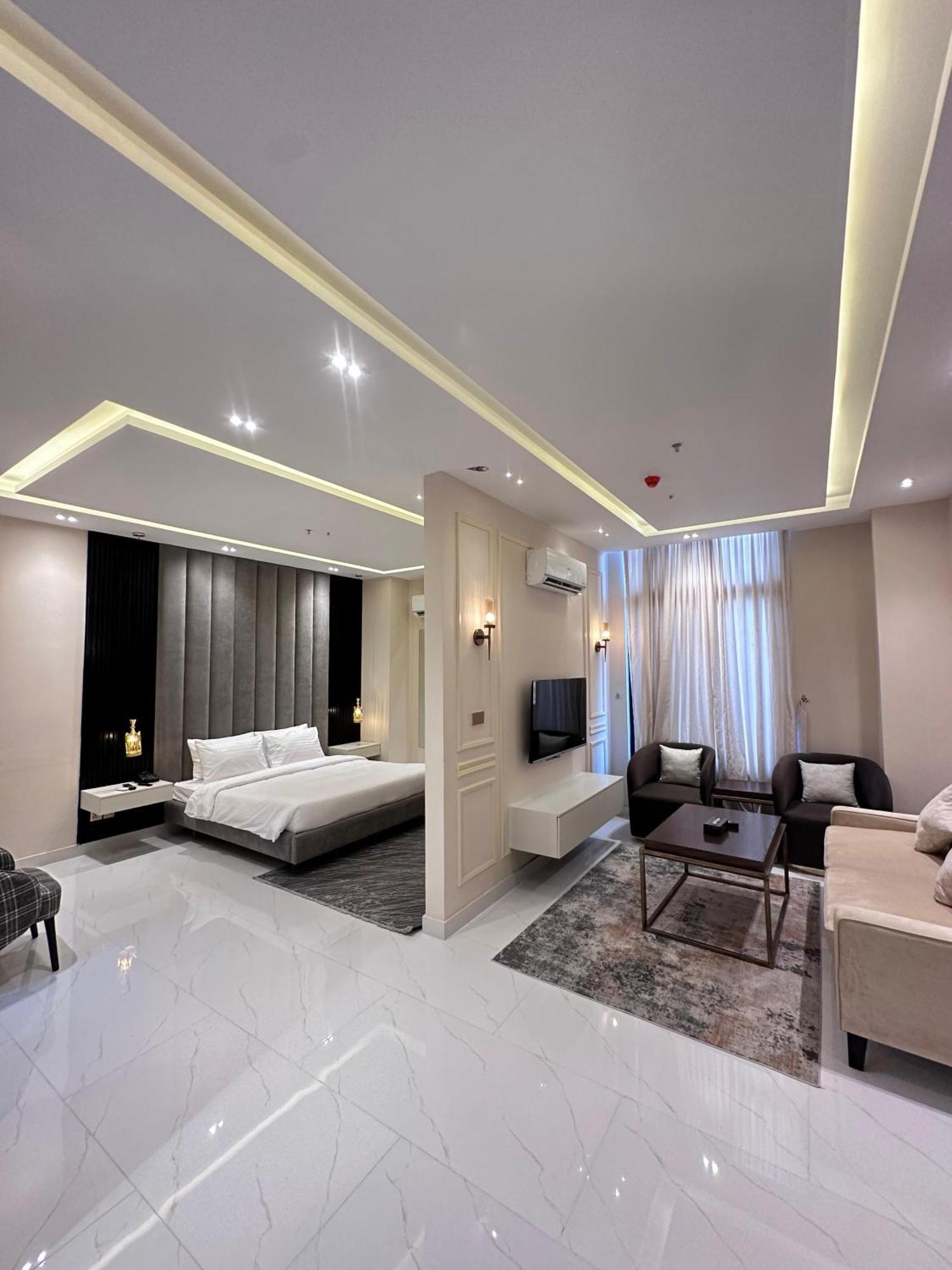 Pavilion Suites - Premium Aparthotel In Bahria Town Равалпинди Экстерьер фото