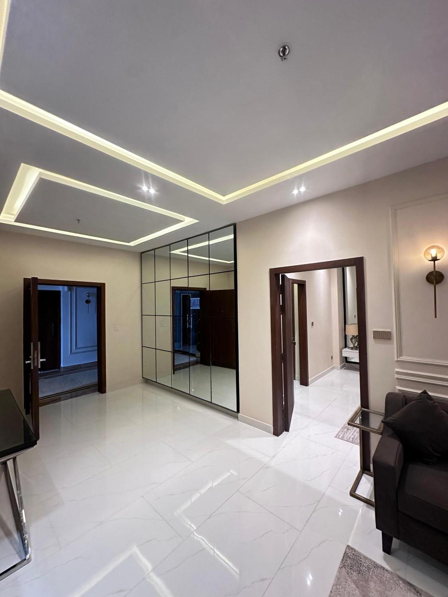 Pavilion Suites - Premium Aparthotel In Bahria Town Равалпинди Экстерьер фото