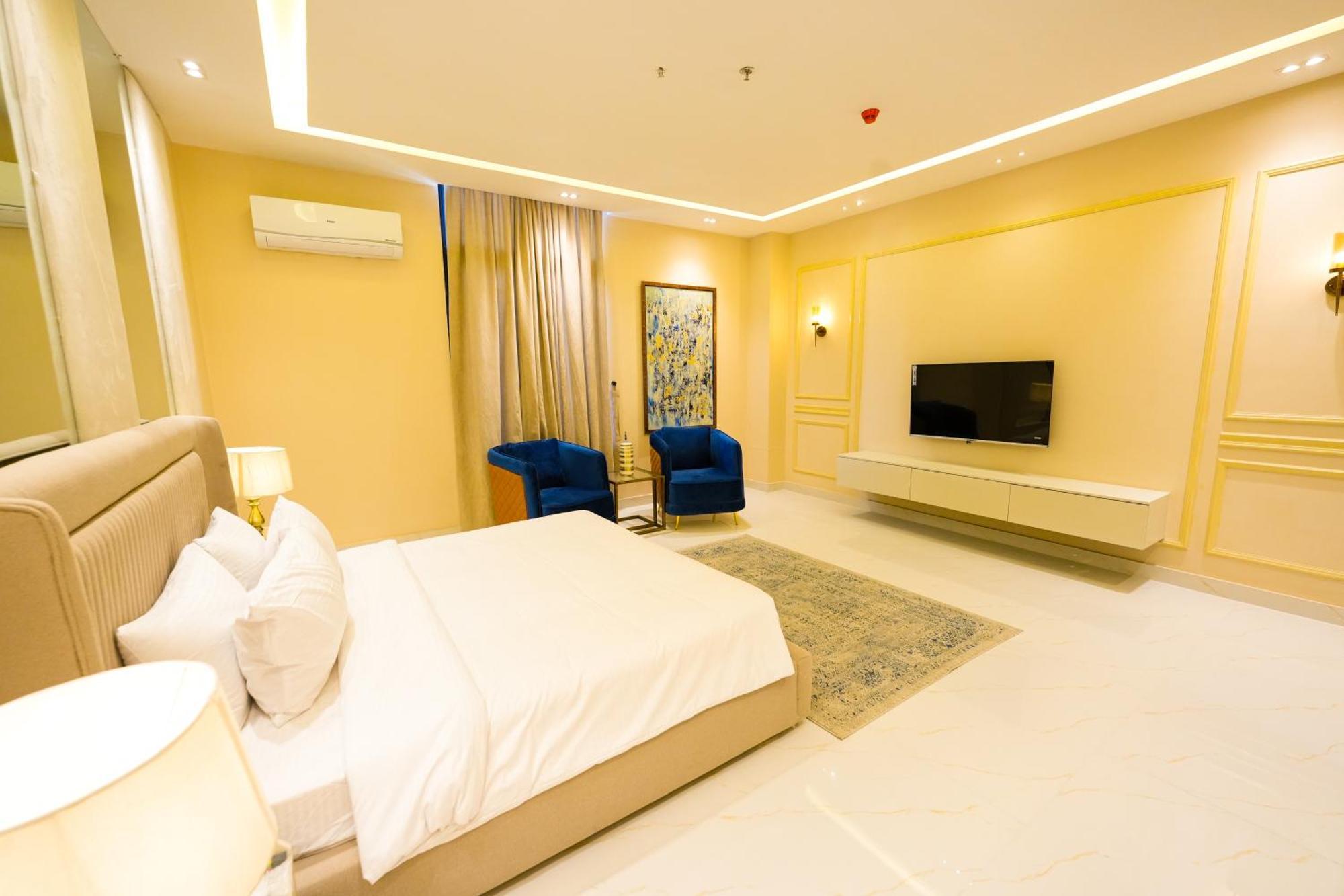 Pavilion Suites - Premium Aparthotel In Bahria Town Равалпинди Экстерьер фото